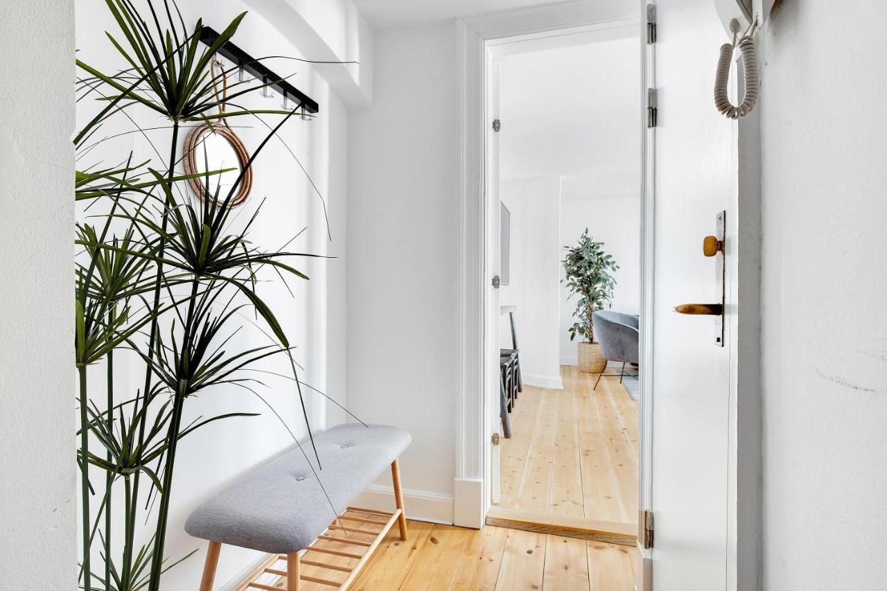 Sanders Central - Petite One-Bedroom Apartment In The Middle Of It All Копенгаген Экстерьер фото